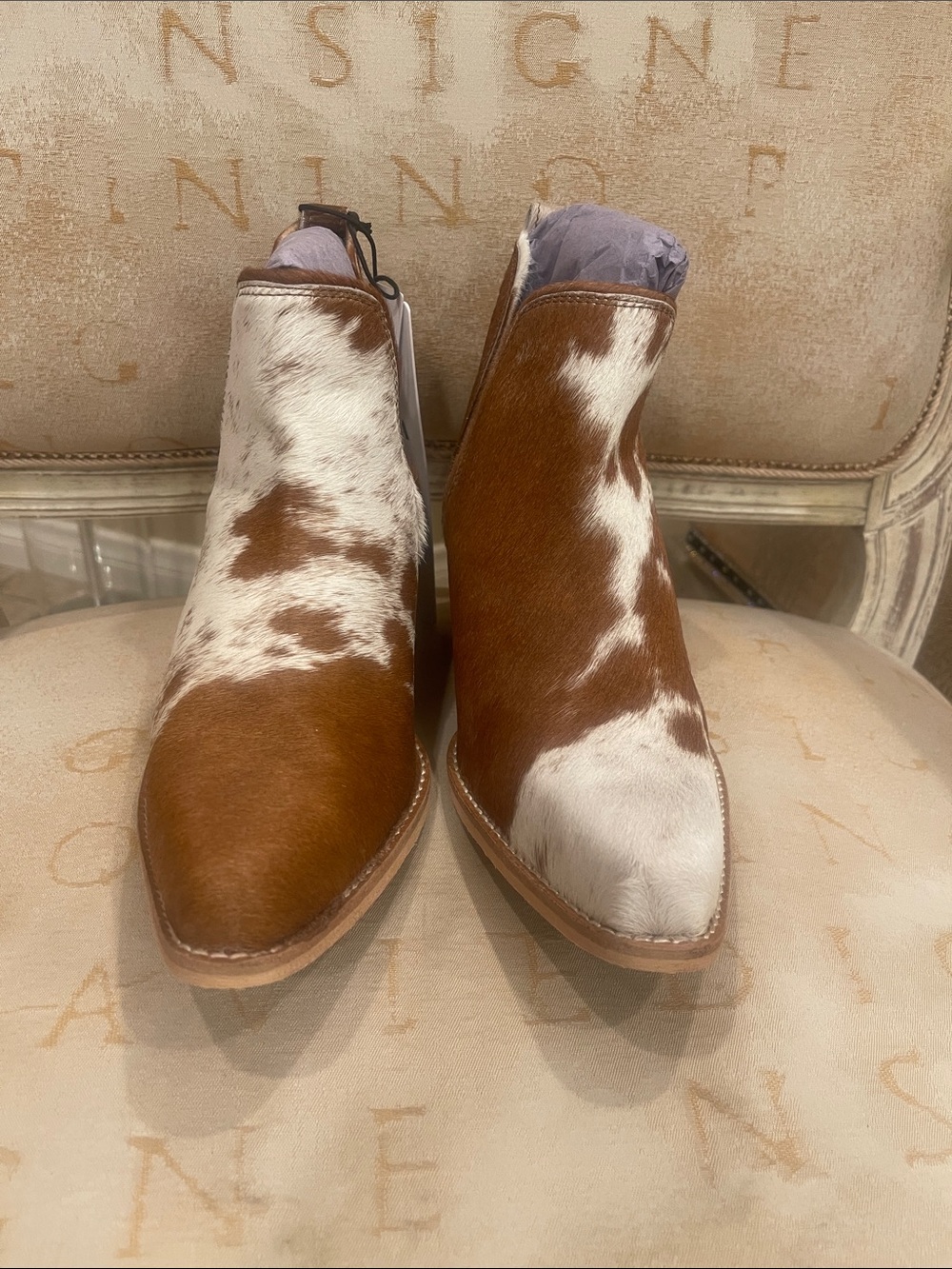 MYRA-SUNSET BLOOM SPLIT-TOP HAIR-ON HIDE BOOTS IN SPECKLED FAWN
